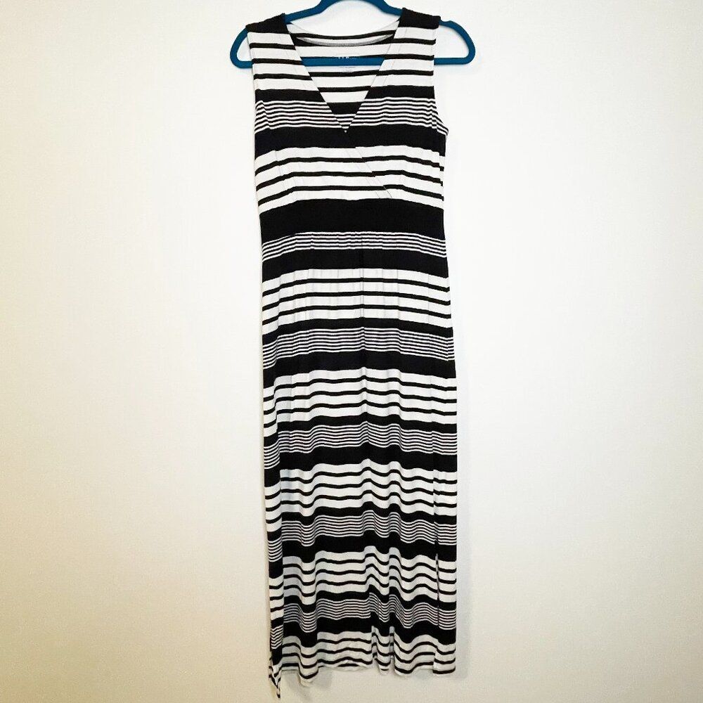LL Bean Striped Maxi Dress Black White Sleeveless V Neck Vacation Size Small